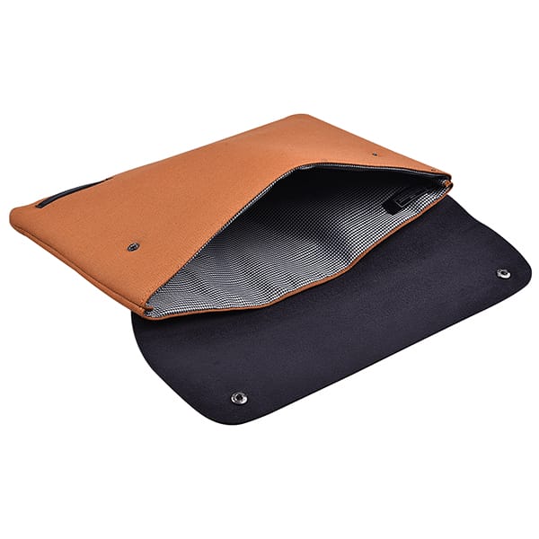 LaptopSleeve_Xavier_Backbenchers